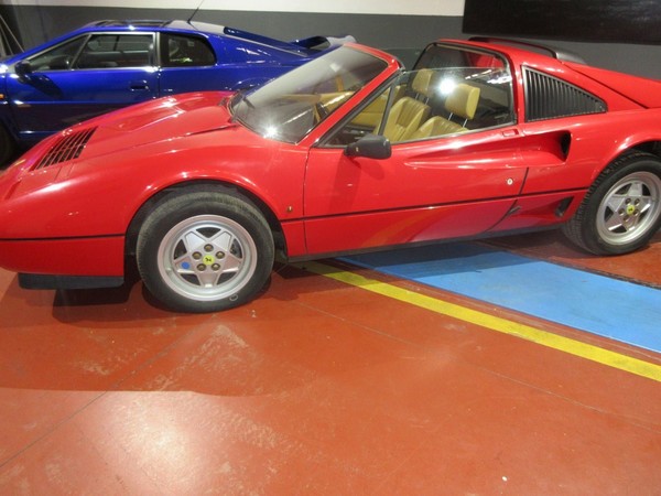 1#5366 Autovettura Ferrari 208 Gts turbo in vendita - foto 31