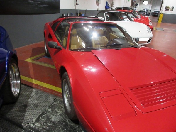 1#5366 Autovettura Ferrari 208 Gts turbo in vendita - foto 34
