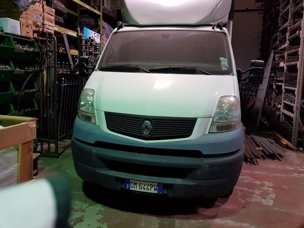 13#5372 Autocarro Renault Mascott in vendita - foto 2