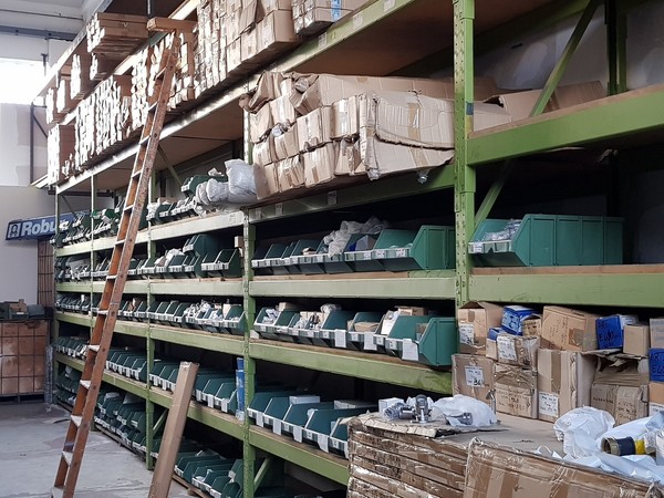 Logistica in vendita