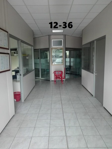 46#5374 Arredi e attrezzature da ufficio in vendita - foto 8