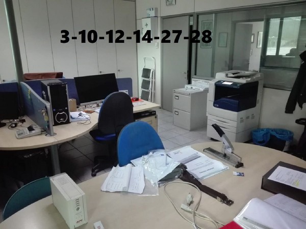 46#5374 Arredi e attrezzature da ufficio in vendita - foto 12