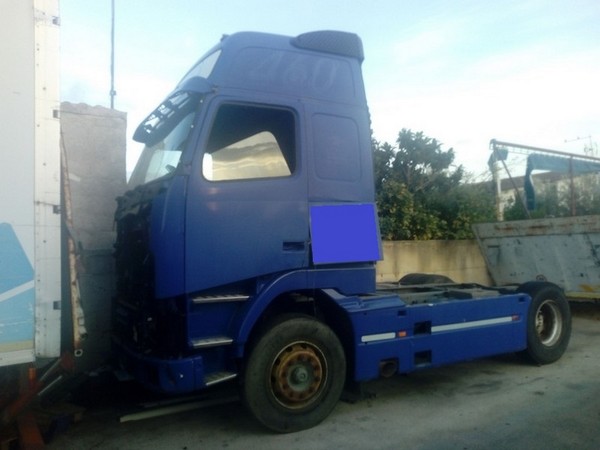 7#5380 Trattore stradale Volvo e semirimorchi Bartoletti in vendita - foto 11