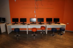 Arredo e attrezzature per sala giochi - Lotto 0 (Asta 5385)