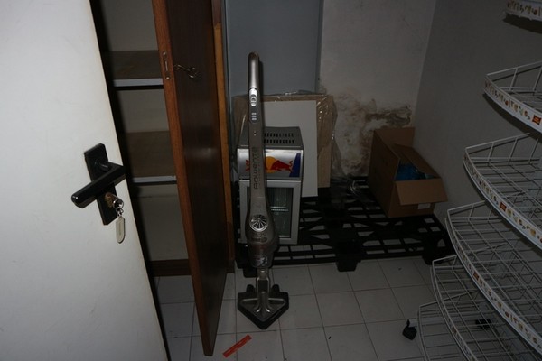 1#5385 Arredo e attrezzature per sala giochi in vendita - foto 14