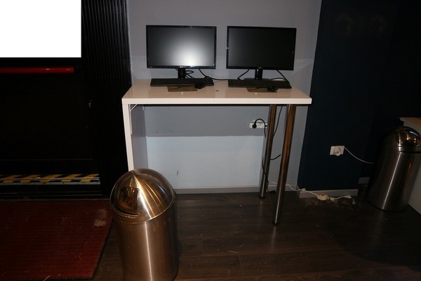 1#5385 Arredo e attrezzature per sala giochi in vendita - foto 23