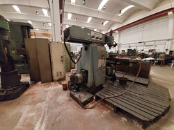 Fresatrice universale CMT - Lotto 31 (Asta 5389)