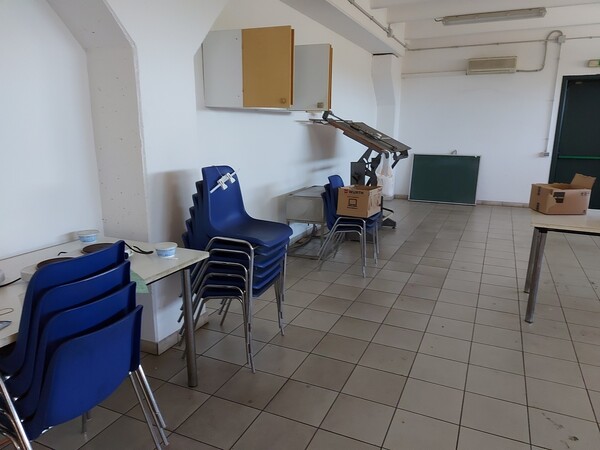 45#5389 Arredi mensa e spogliatoio in vendita - foto 4