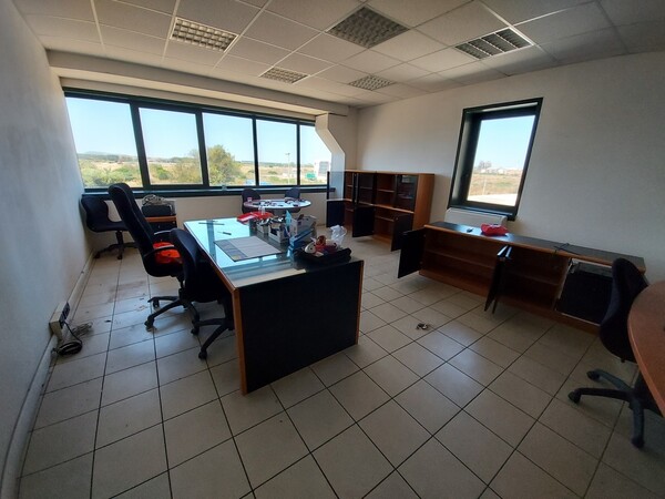 46#5389 Arredi ufficio in vendita - foto 3