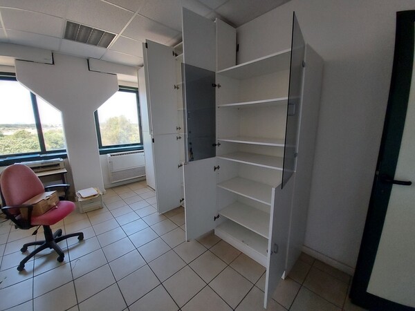 47#5389 Arredi ufficio in vendita - foto 4
