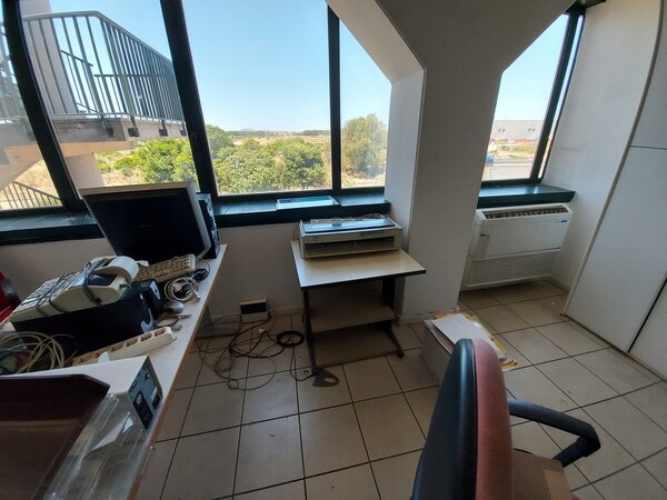 47#5389 Arredi ufficio in vendita - foto 5
