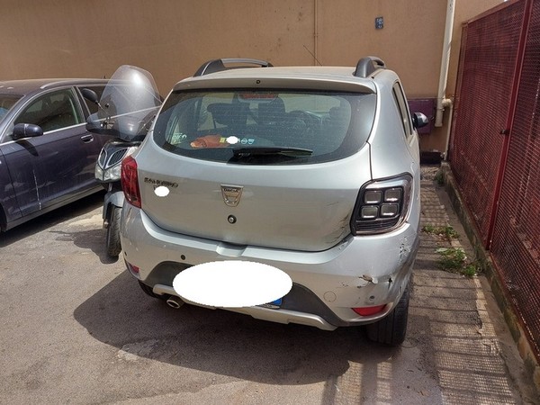 8#5392 Autocarro Dacia Sandero in vendita - foto 3