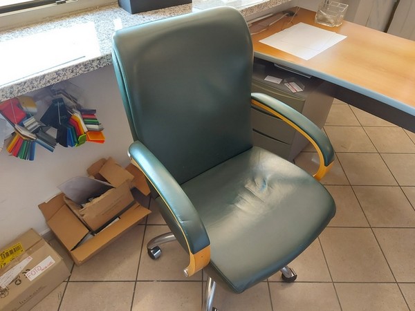 1#5393 Arredi e macchine elettroniche da ufficio in vendita - foto 12