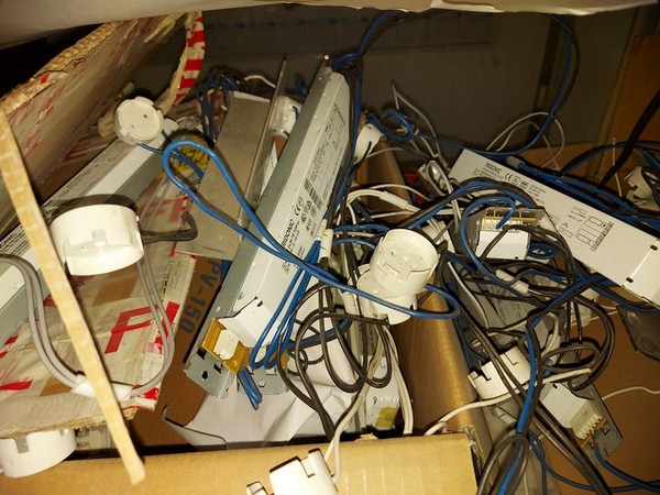 2#5393 Impianto di lavorazione neon e vetro in vendita - foto 23