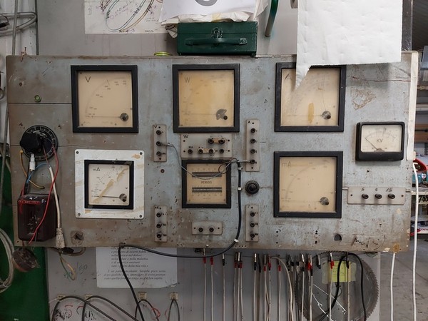 2#5393 Impianto di lavorazione neon e vetro in vendita - foto 45