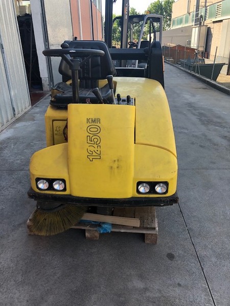 5#5397 Spazzatrice Karcher KMR 1250 in vendita - foto 2