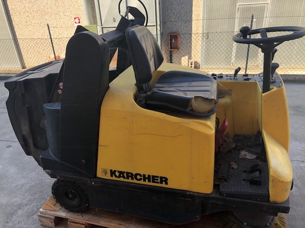5#5397 Spazzatrice Karcher KMR 1250 in vendita - foto 3