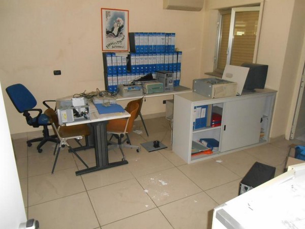 11#5398 Arredi per uffici in vendita - foto 18