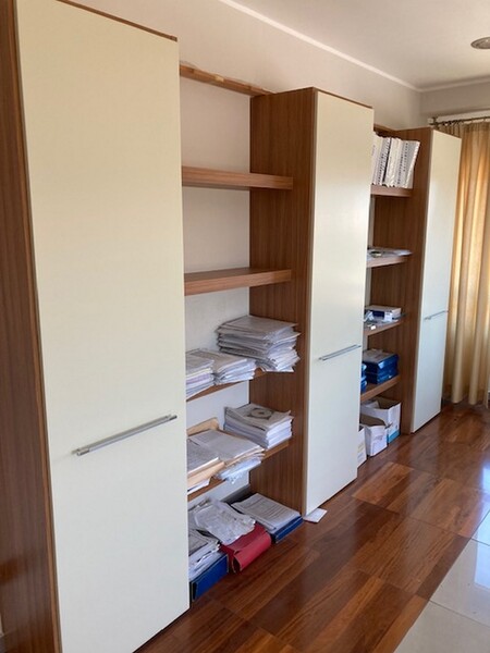 2#5401 Arredi per ufficio in vendita - foto 17