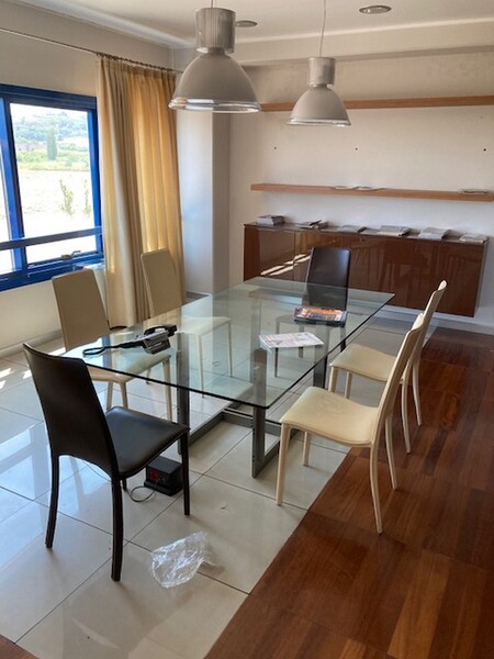 2#5401 Arredi per ufficio in vendita - foto 21