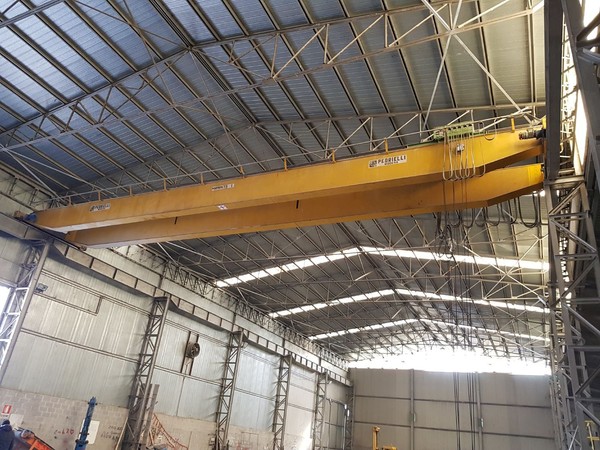 25#5406 Carroponte Pedrielli e spazzatrice Eco in vendita - foto 1