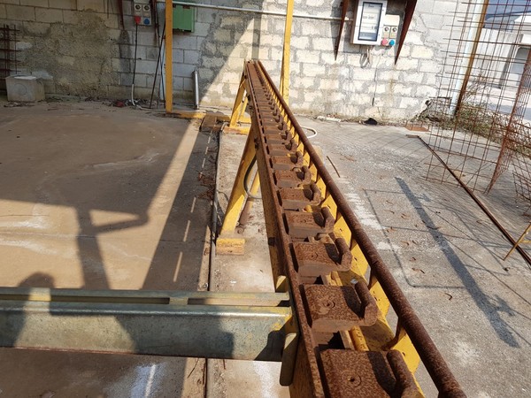 25#5406 Carroponte Pedrielli e spazzatrice Eco in vendita - foto 10