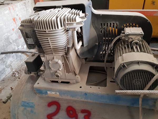 25#5406 Carroponte Pedrielli e spazzatrice Eco in vendita - foto 39