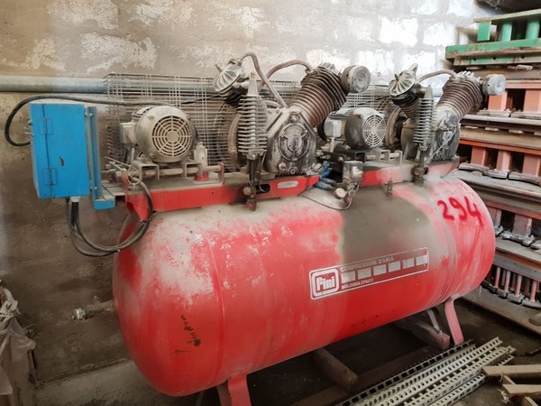 25#5406 Carroponte Pedrielli e spazzatrice Eco in vendita - foto 43