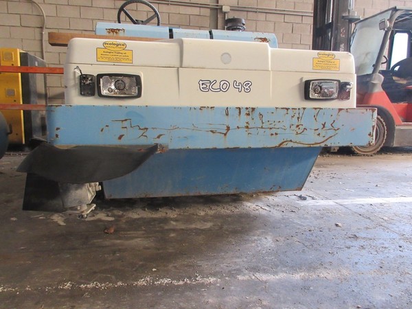 25#5406 Carroponte Pedrielli e spazzatrice Eco in vendita - foto 60