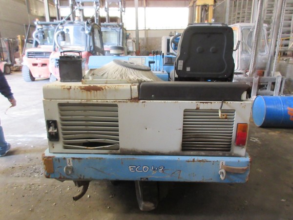 25#5406 Carroponte Pedrielli e spazzatrice Eco in vendita - foto 61