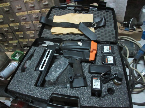 25#5406 Carroponte Pedrielli e spazzatrice Eco in vendita - foto 103