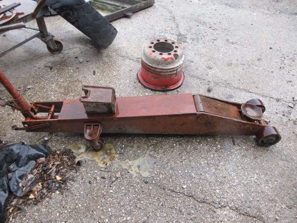 25#5406 Carroponte Pedrielli e spazzatrice Eco in vendita - foto 141