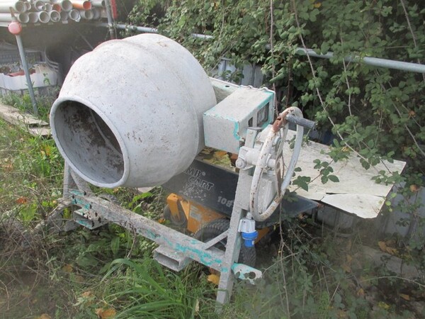 Titolo sconosciuto in vendita - foto 1