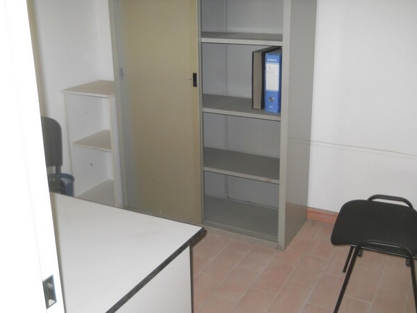 Titolo sconosciuto in vendita - foto 199