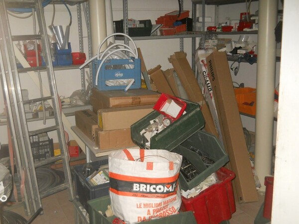 Titolo sconosciuto in vendita - foto 201