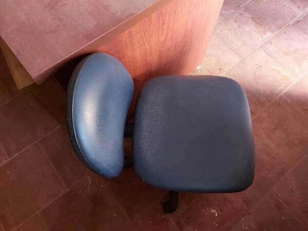 1#5414 Arredi ed attrezzature da ufficio e rimanenze di magazzino in vendita - foto 9