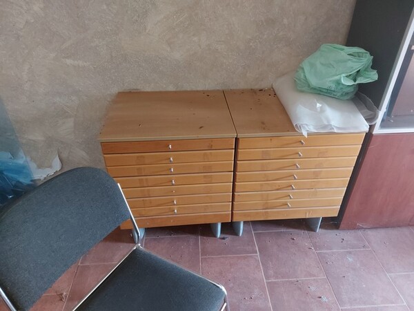 1#5414 Arredi ed attrezzature da ufficio e rimanenze di magazzino in vendita - foto 12