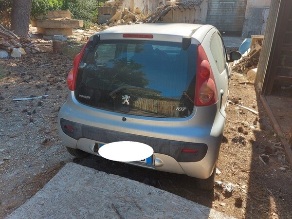 3#5414 Autovettura Peugeot 107 in vendita - foto 3