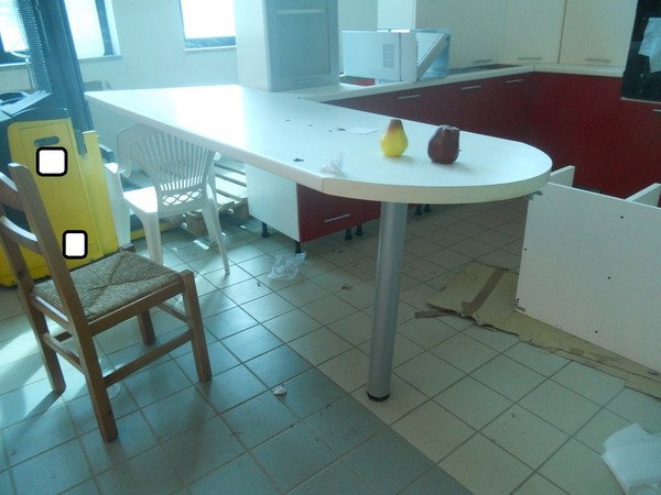 12#5419 Cucina bianca e rossa in vendita - foto 4
