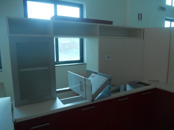12#5419 Cucina bianca e rossa in vendita - foto 7