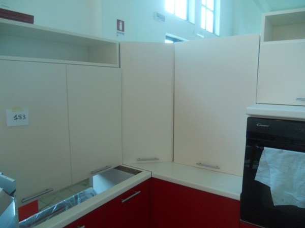 12#5419 Cucina bianca e rossa in vendita - foto 8