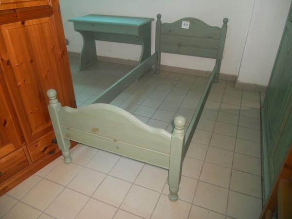 23#5419 Cameretta in pino verde in vendita - foto 3