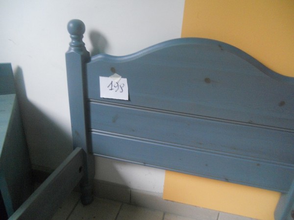 24#5419 Cameretta in pino blu in vendita - foto 2