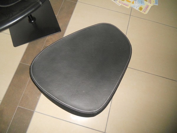 38#5419 Parete attrezzata con poltrona in vendita - foto 4