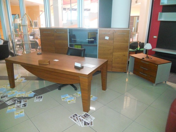 48#5419 Arredi da ufficio in legno in vendita - foto 1