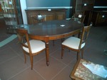 Image 1 - Table and chairs - Lot 57 (Auction 5419)