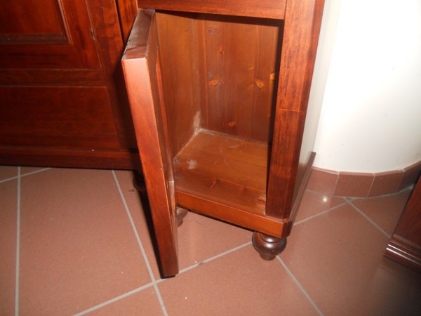 60#5419 Armadi e cassapanca in noce in vendita - foto 10