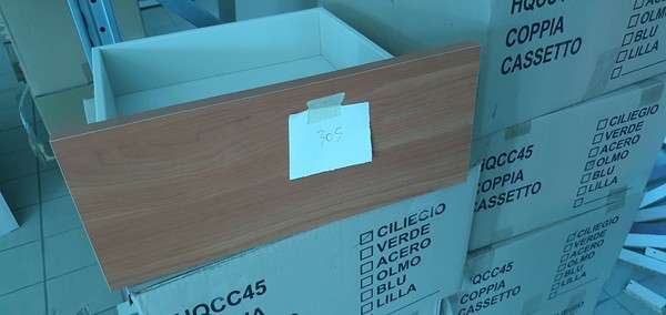 65#5419 Comodini e ante per armadi in vendita - foto 39