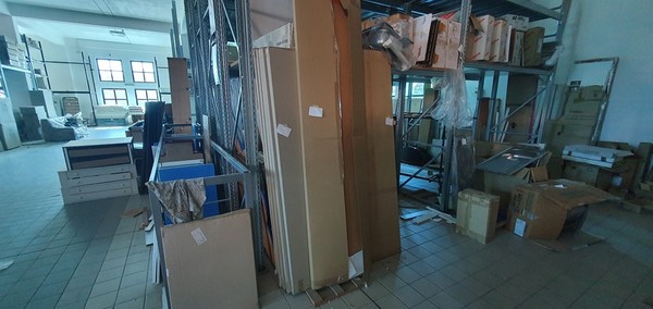 65#5419 Comodini e ante per armadi in vendita - foto 73