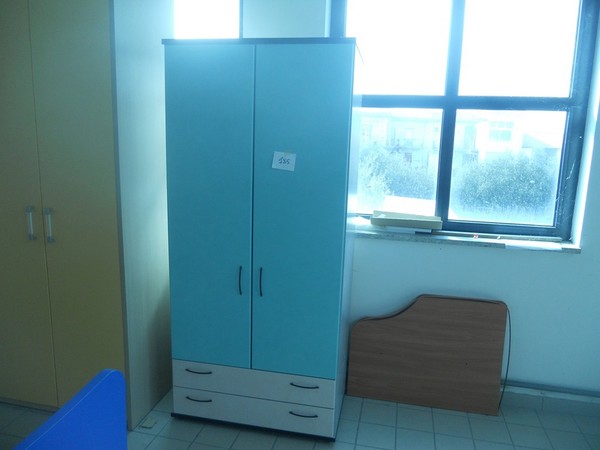 70#5419 Letti e armadi in vendita - foto 3